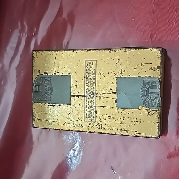 VINTAGE DILL's BEST CIGARETTE TOBACCO TIN RETRO CIGARETTE BOX - Picture 4 of 7